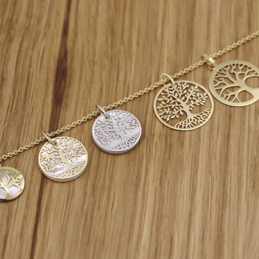 Médaille Arbre de vie ajouré en Or Jaune 18 carats – Image 2