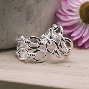 Boucles d&rsquo;oreilles créoles larges deux rangs de mailles ovales et cordages