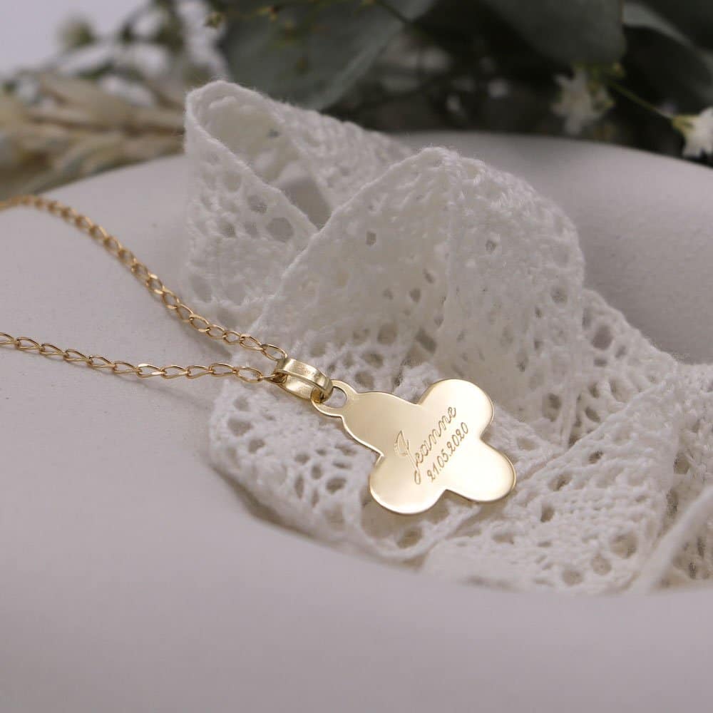 Médaille de baptême Croix arrondie 16mm en Or jaune 18 carats – Image 3