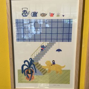 Chien montant l&rsquo;escalier