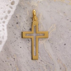 Médaille de baptême Croix Latine ajourée en Or jaune 9 carats