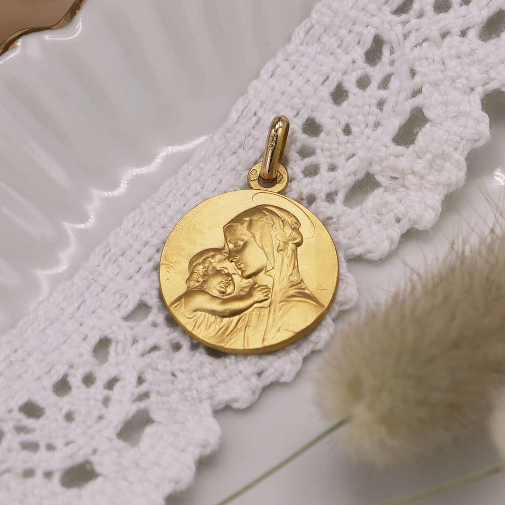 Médaille de baptême Vierge à l’enfant Botticelli en Or jaune 18 carats – Image 2