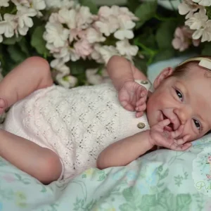 Poupée Reborn Fille Méline- Poupée réaliste de 49 cm avec accessoires