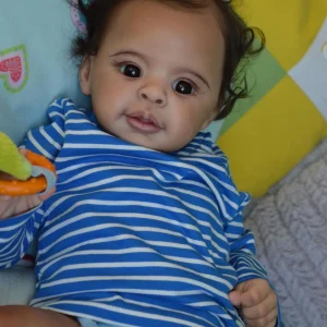 Bébé Reborn Garçon Zakaria – Réalisme et Tendresse en 55 cm