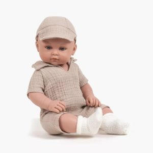 Minikane – Bambinis – Grand Bébé Habillé Yann – Combinaison et Casquette Beige