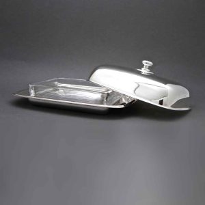 Beurrier avec contenant en verre et couvercle
