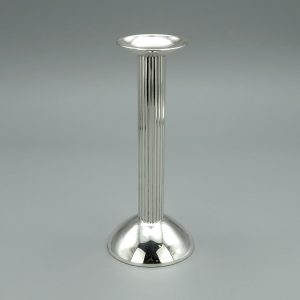 Bougeoir cannelé en argent massif