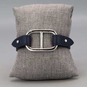 Bracelet en cuir et maille marine en Argent massif bleu marine