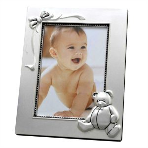 Cadre photo avec couverture en argent et ourson