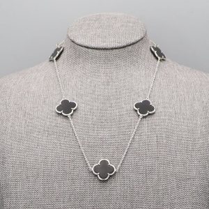 Collier 5 fleurs Onyx en Argent massif 41cm ajustable