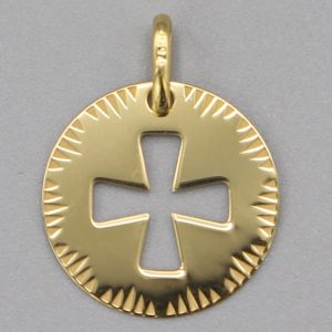 Médaille de baptême Croix de Malte ajourée en Or jaune 18 carats