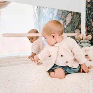 Miroir Montessori Mural avec barre d&rsquo;appui